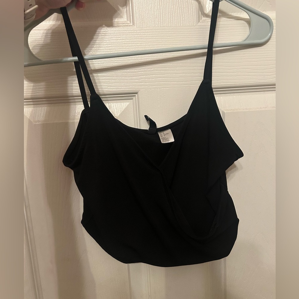 Black crop top